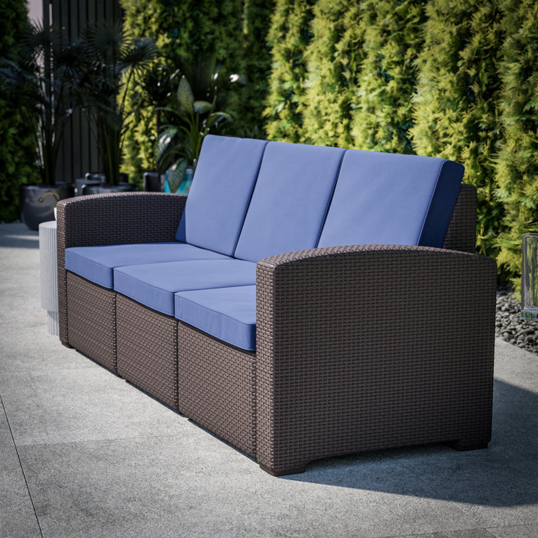 Outdoor comfortable online couch